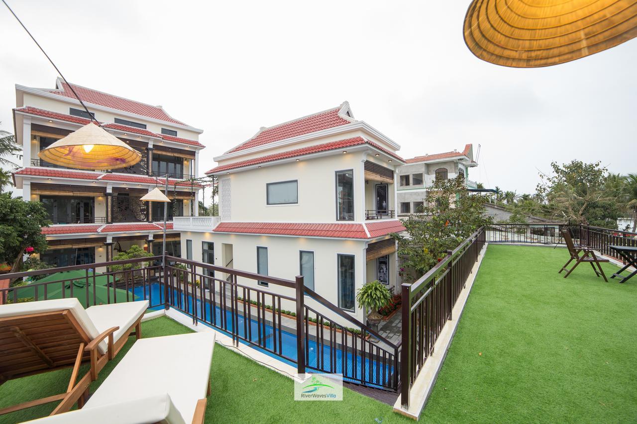 River Waves Villa Hội An Buitenkant foto
