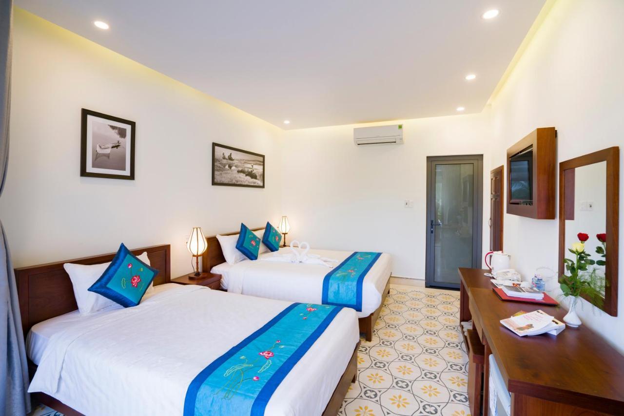 River Waves Villa Hội An Buitenkant foto