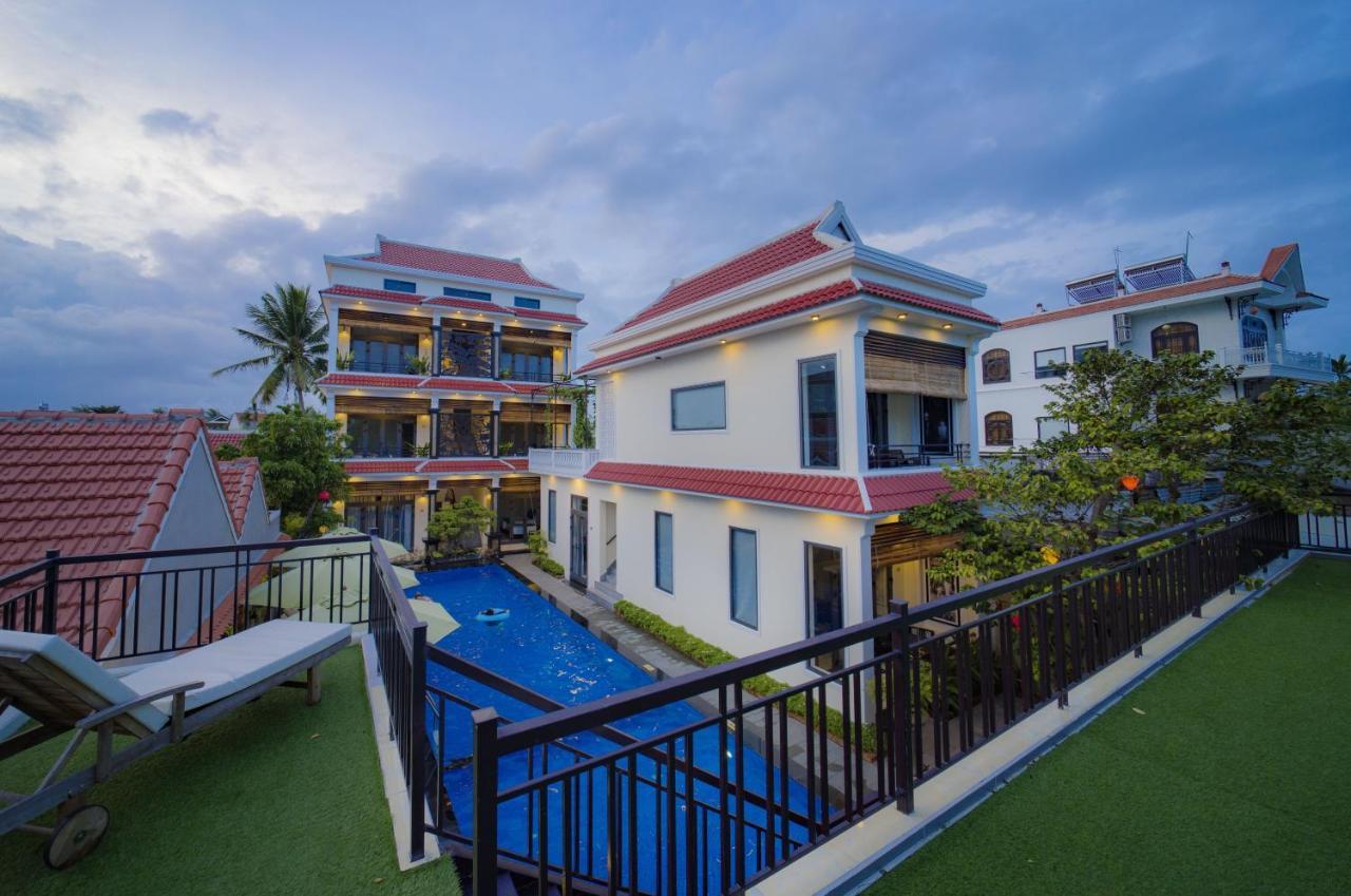 River Waves Villa Hội An Buitenkant foto